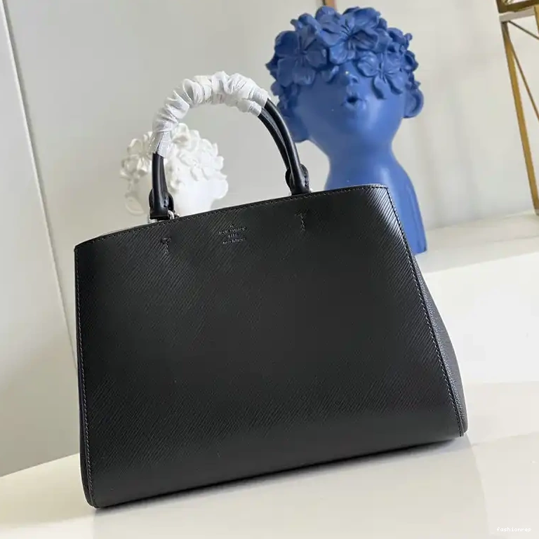 Fashionrepsfam ru 2206YA0048 LV Bag 0814